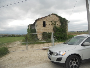 Foto Rustico in Strada Provinciale 1, Controguerra di 500 m² con 10 locali