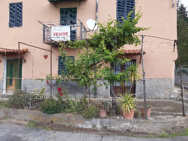 Foto Rustico in Via Innocenzo Lucifredi, Borghetto d'Arroscia Centro