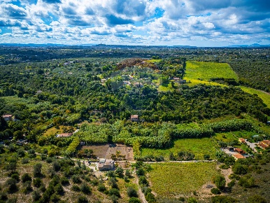 Foto Rustico in Reg. Santu Miali, Sorso di 90 m² con 4 locali in vendita