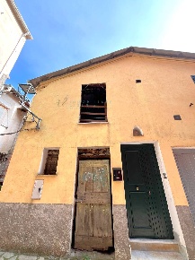 Foto Rustico in via roma, Caravonica Centro di 105 m² con 4 locali