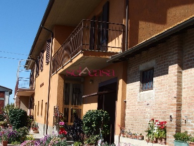 Foto Rustico a Grosseto La Principina di 200 m² con 6 locali in vendita