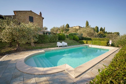 Foto Rustico a Volterra di 111 m² con 3 locali in vendita