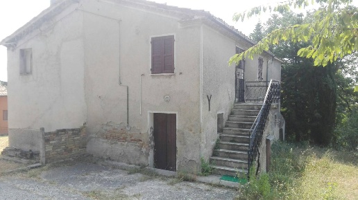 Foto Rustico a Arcevia Centro di 85 m² con 3 locali in vendita