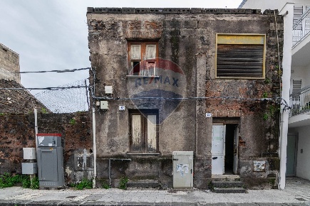 Foto Rustico in Via Giovanna Condorelli, Catania Barriera - Leucatia