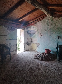 Foto Rustico in strada sangiovanni, Sanremo Verezzo di 18 m² con 1 locali