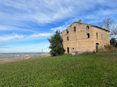 Foto Rustico in petritoli, Petritoli di 300 m² con 8 locali in vendita