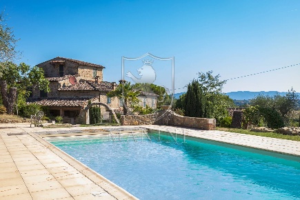 Foto Rustico in via della petraia, Lucignano di 289 m² con 15 locali