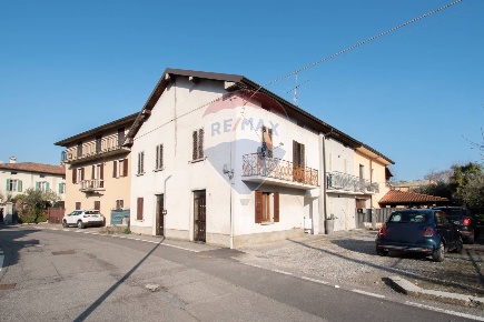Foto Rustico in Via Don Minzoni, Corte Franca Colombaro Timoline di 230 m²