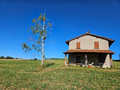 Foto Rustico in strada provinciale 18, Mezzomerico di 80 m² con 3 locali