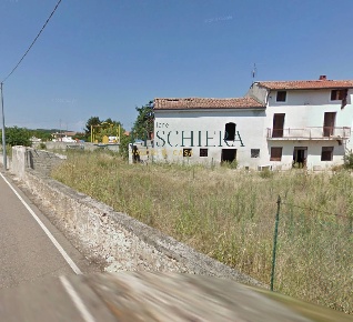 Foto Rustico in Via Marchi, Valeggio sul Mincio Zona Artigianale Foroni