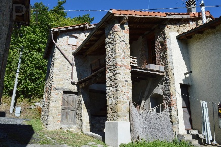 Foto Rustico in Loc. Vercioglio, Plodio di 135 m² con 10 locali in vendita