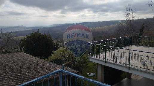 Foto Rustico in CONTRADA TORRE VALLE, Civitella Casanova di 135 m²