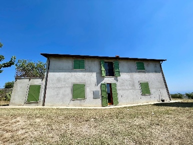 Foto Rustico in quercia ferrata, Ripatransone di 300 m² con 6 locali