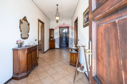 Foto Rustico in VIA PO MORTO, Torricella del Pizzo Centro di 238 m²