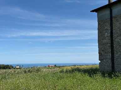 Foto Rustico in Quercia Ferrata, Ripatransone di 300 m² con 6 locali