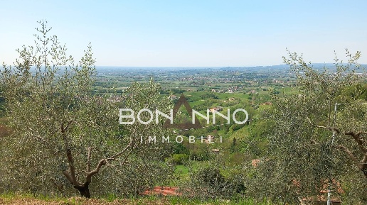 Foto Rustico in via costa rive, Vittorio Veneto di 160 m² con 4 locali