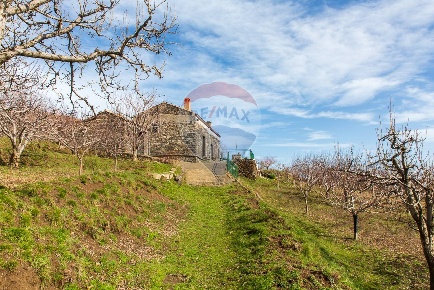 Foto Rustico in Contrada Parmentelli / Strada Milia, Ragalna di 85 m²