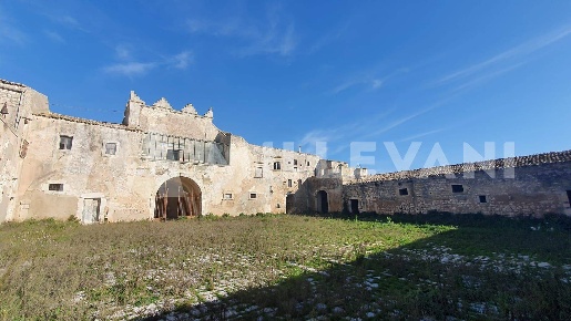 Foto Rustico in Torre Masto, Ragusa Puntarazzi - Pozzillo di 2200 m²