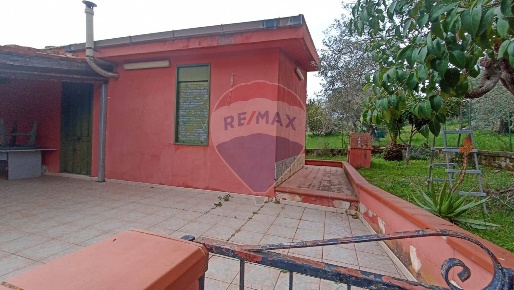 Foto Rustico in contrada donnagona, Chiaramonte Gulfi Donnagona di 100 m²