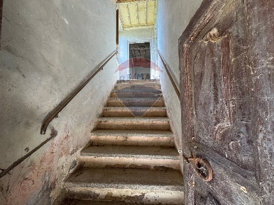 Foto Rustico in Località Beroide, Spoleto San Giacomo di 660 m² in vendita