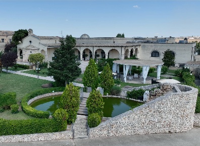 Foto Rustico in La tarantina sp 27, Altamura di 1000 m² con 34 locali