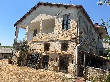Foto Rustico in colle santa maria, Mosciano Sant'Angelo di 80 m² in vendita