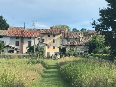 Foto Rustico in Via Superiore, Martignacco Centro di 500 m² con 20 locali