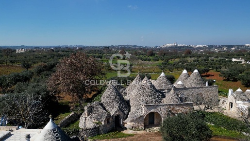 Foto Baita in Contrada Sisto, Cisternino di 200 m² con 7 locali in vendita