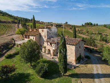 Foto Rustico in roma, Castelnuovo Berardenga Centro di 690 m² con 20 locali