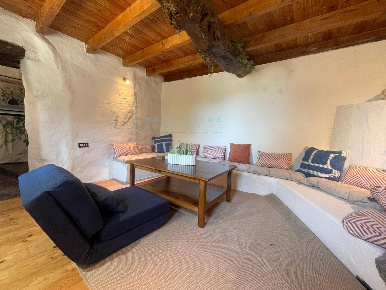 Foto Rustico in Via Per acquila, Borghetto d'Arroscia Leverone di 185 m²