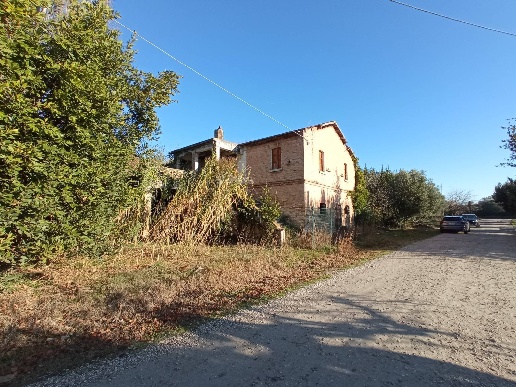 casale in vendita a Martinsicuro