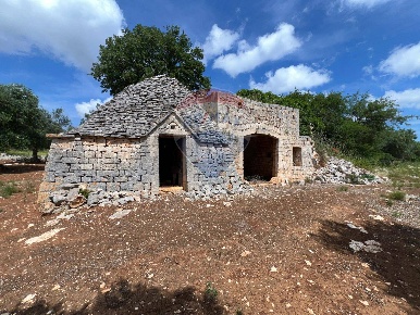Foto Baita a Monopoli di 82 m² con 3 locali in vendita