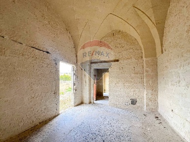 Foto Rustico in Via Mesagne, San Pancrazio Salentino di 130 m² con 4 locali