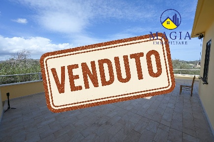 Foto Rustico a Appignano del Tronto di 200 m² con 8 locali in vendita