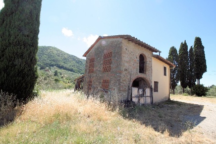Foto Rustico a Quarrata di 85 m² con 5 locali in vendita