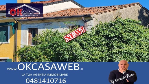 Foto Rustico in via bogoni, Villafranca di Verona di 130 m² con 5 locali