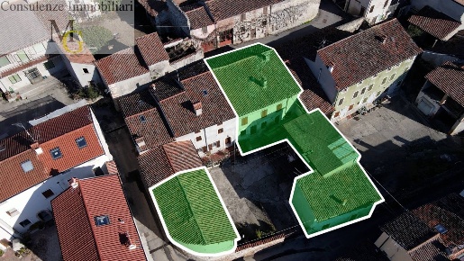 Foto Rustico a Soave Centro di 454 m² con 15 locali in vendita