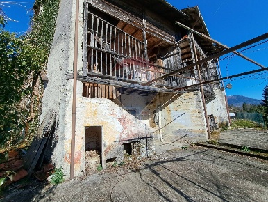 Foto Rustico in Via Costa Bassa, Lamon Costa di 70 m² con 3 locali