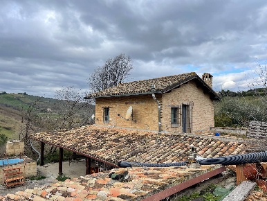 Foto Rustico in Strada provinciale 32, Ripatransone di 120 m² con 3 locali