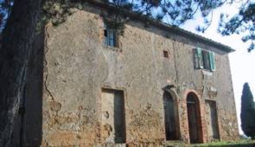 Foto Rustico a Torrita di Siena di 950 m² con 15 locali in vendita