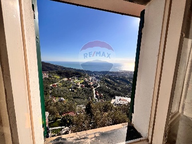 Foto Rustico in giuseppe raffo, Cogorno Centro di 121 m² con 6 locali