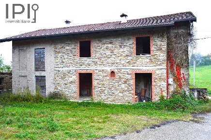 Foto Rustico in regione oltrebormida, Ponti di 450 m² con 12 locali