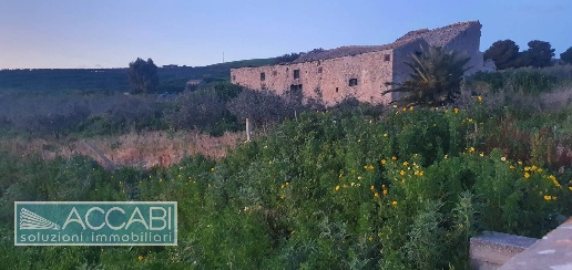 Foto Rustico in Contrada Regalbesi, Erice Fulgatore Torretta di 650 m²