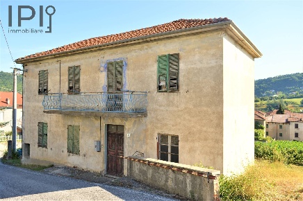 Foto Rustico in san michele, Saliceto San Michele di 140 m² con 6 locali