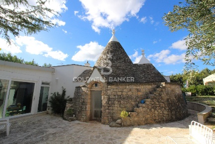 Foto Baita in C.da Calongo, Cisternino di 90 m² con 4 locali in vendita