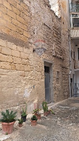 Foto Rustico in VICOLO FOLLE, Trapani Centro di 400 m² con 10 locali