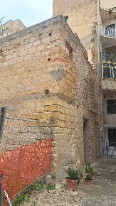 Foto Rustico in VICOLO FOLLE, Trapani Centro di 400 m² con 10 locali
