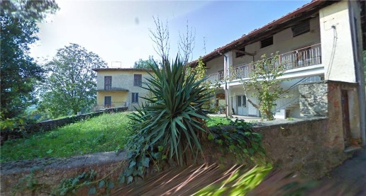 Foto Rustico in Via Mattè 17, Villongo di 500 m² con 13 locali in vendita