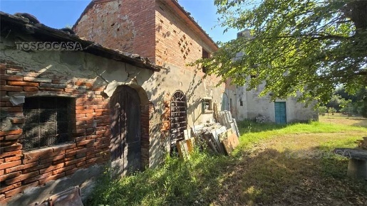 Foto Rustico in -, Fucecchio Centro di 450 m² in vendita