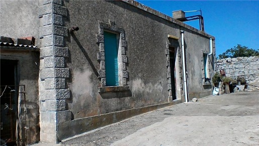 Foto Rustico in Loc. Cava Grande sn, Noto di 95 m² con 5 locali in vendita